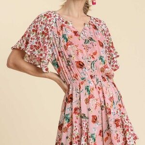 101- Umgee NWT Floral Mixed Print Split Neck Ruffle Sleeve Romper Rayon S, M, L